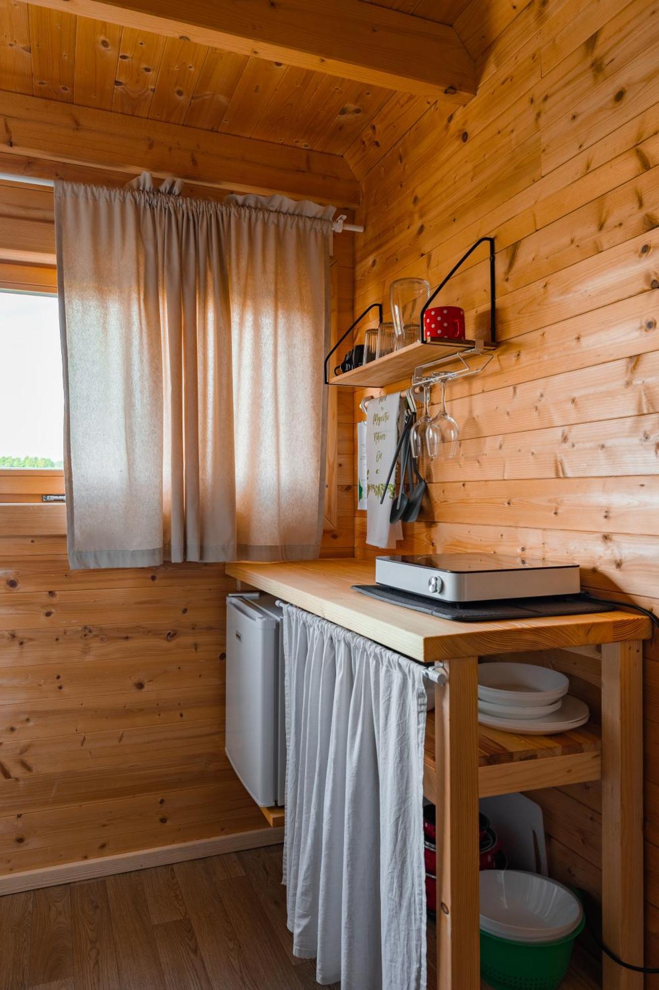 Glamping Kolpa Resort Gradac Bagian luar foto